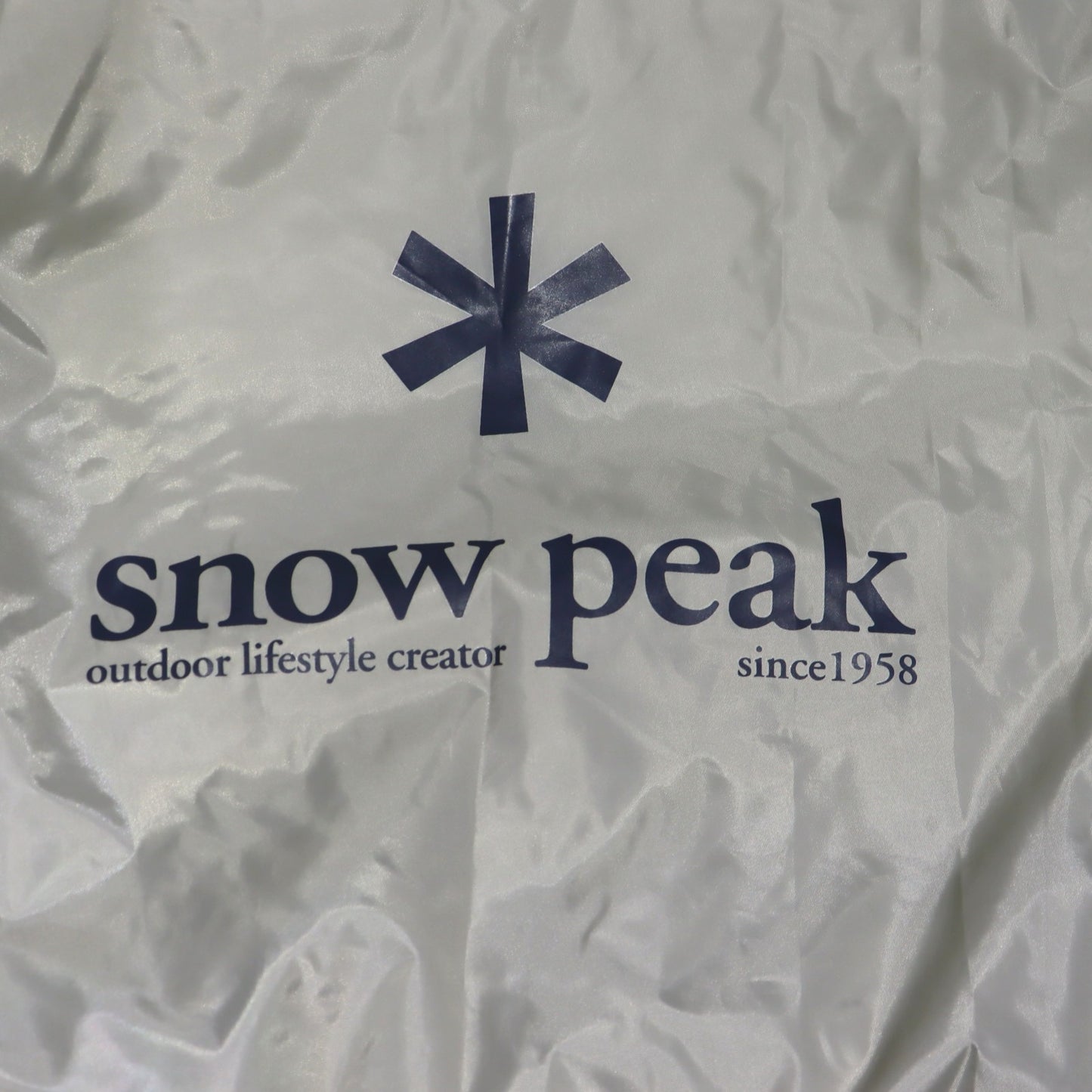 ランドロックアイボリー (TP-671IV)