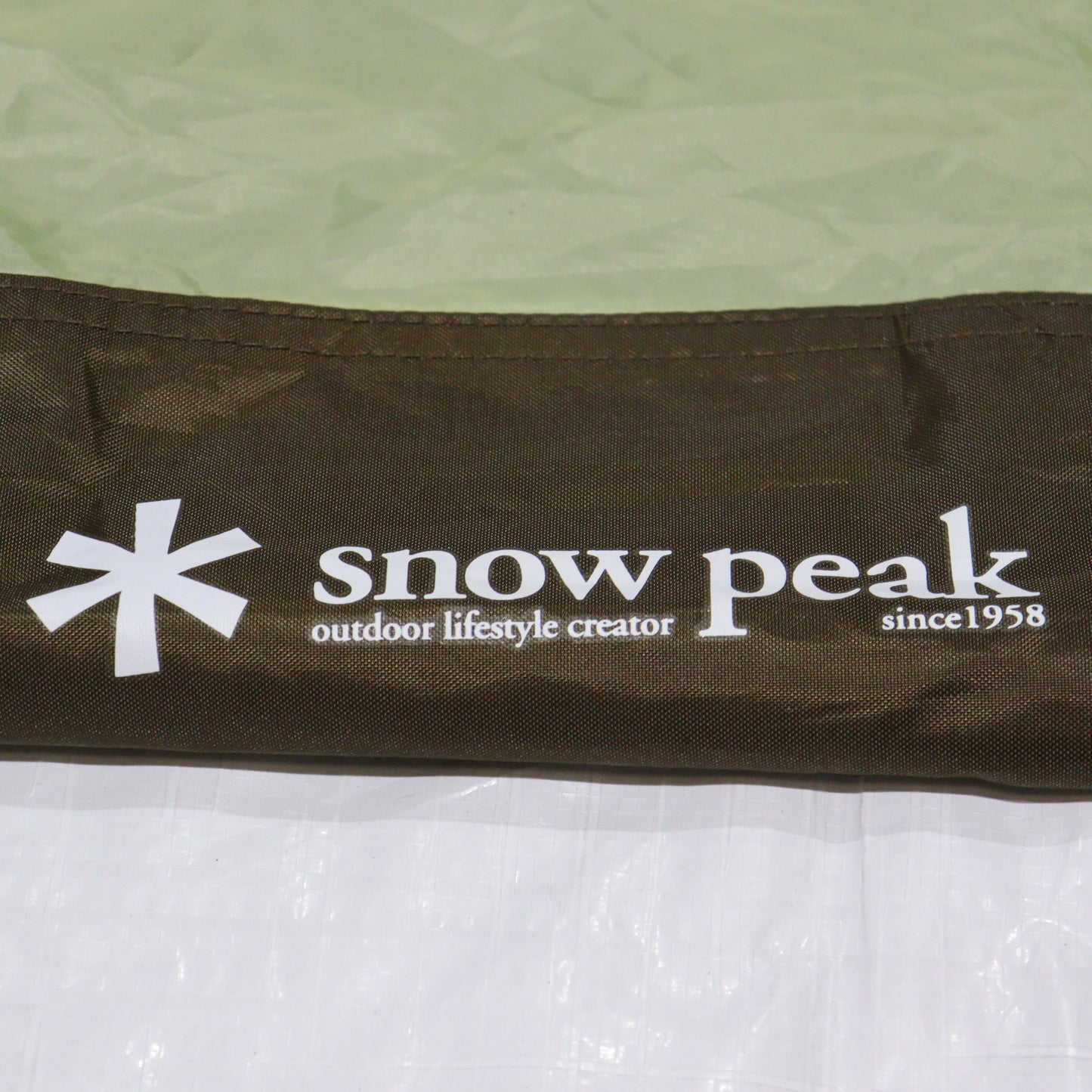 ランドロックアイボリー (TP-671IV)