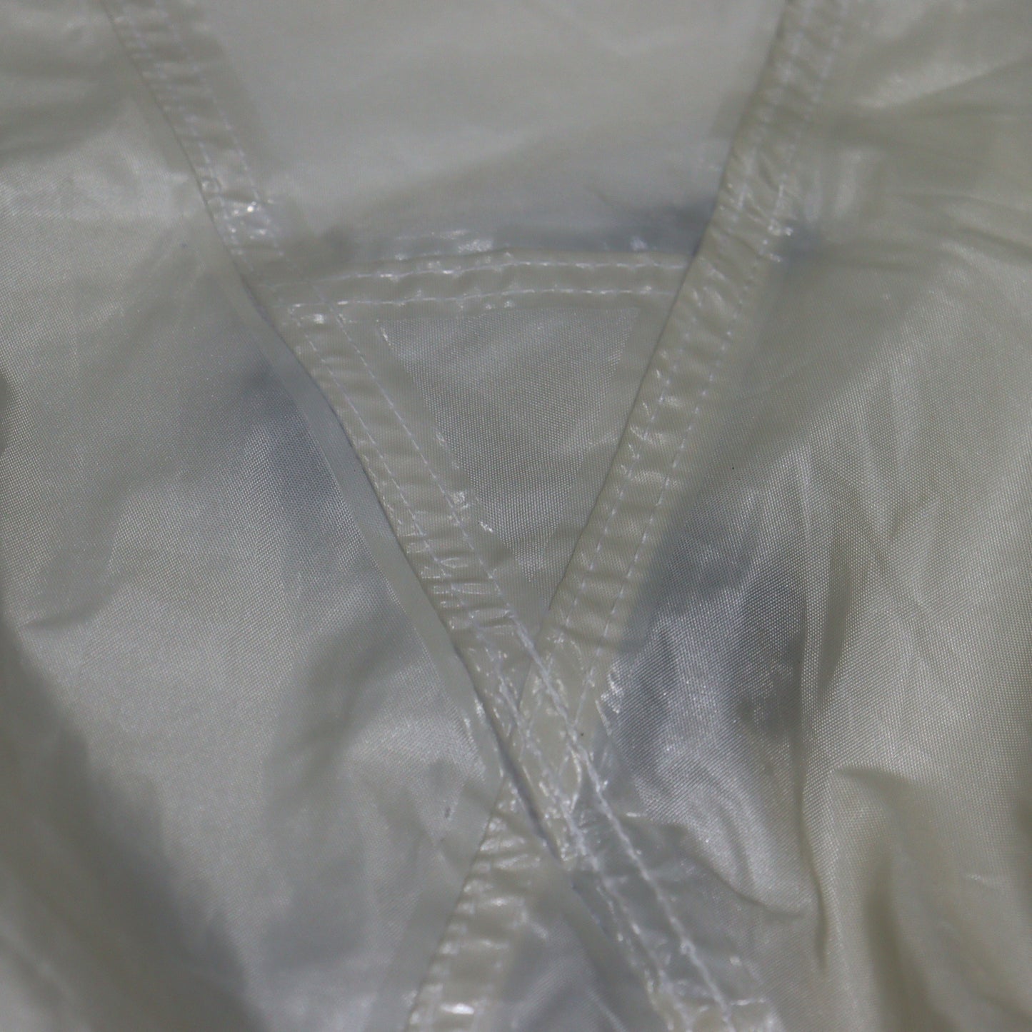 ランドロックアイボリー (TP-671IV)