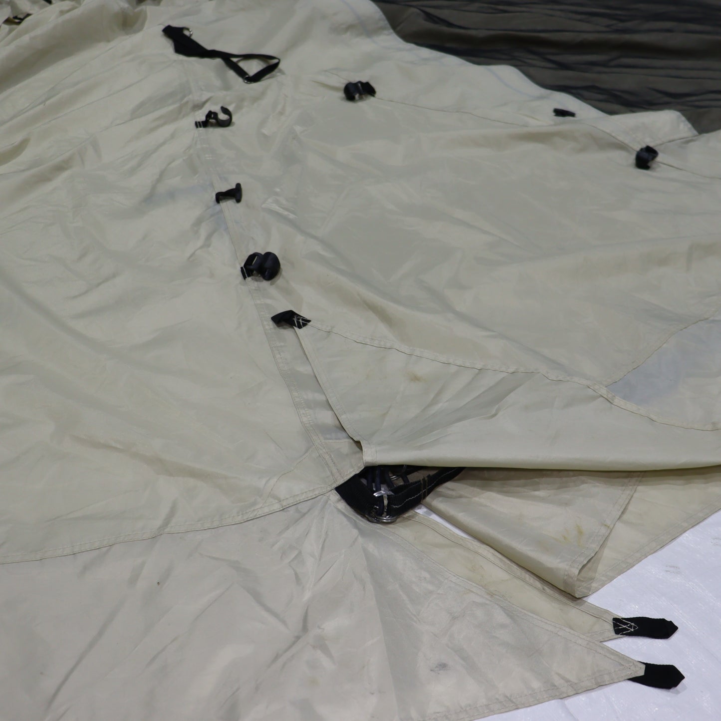 ランドロックアイボリー (TP-671IV)