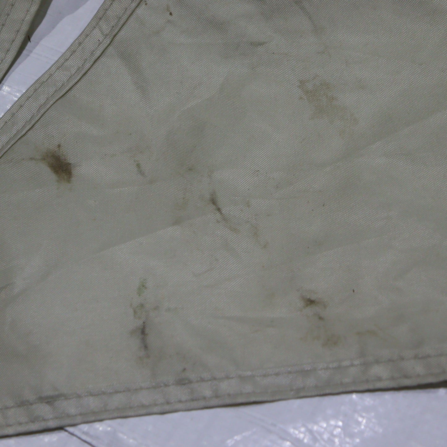 ランドロックアイボリー (TP-671IV)