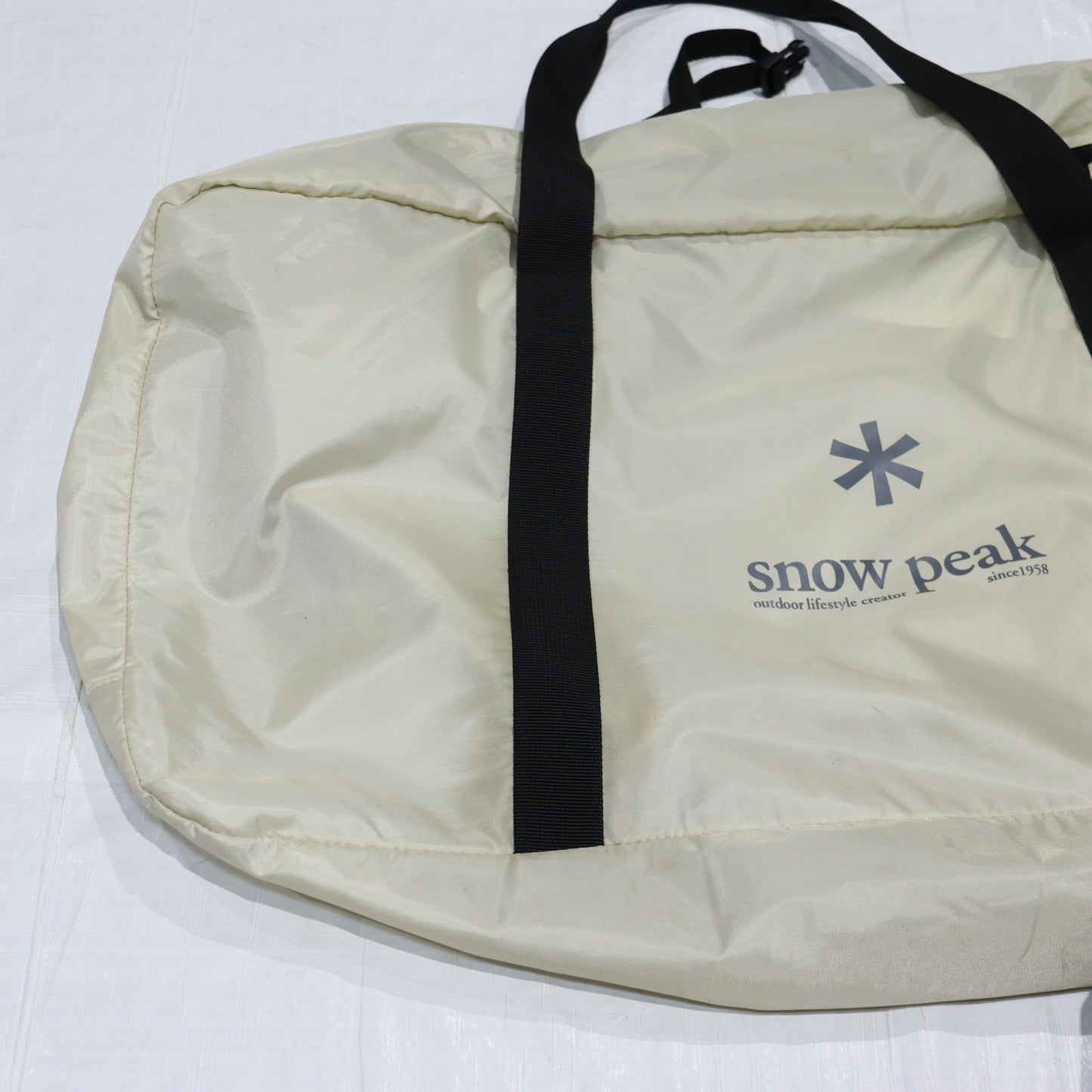 ランドロックアイボリー (TP-671IV)