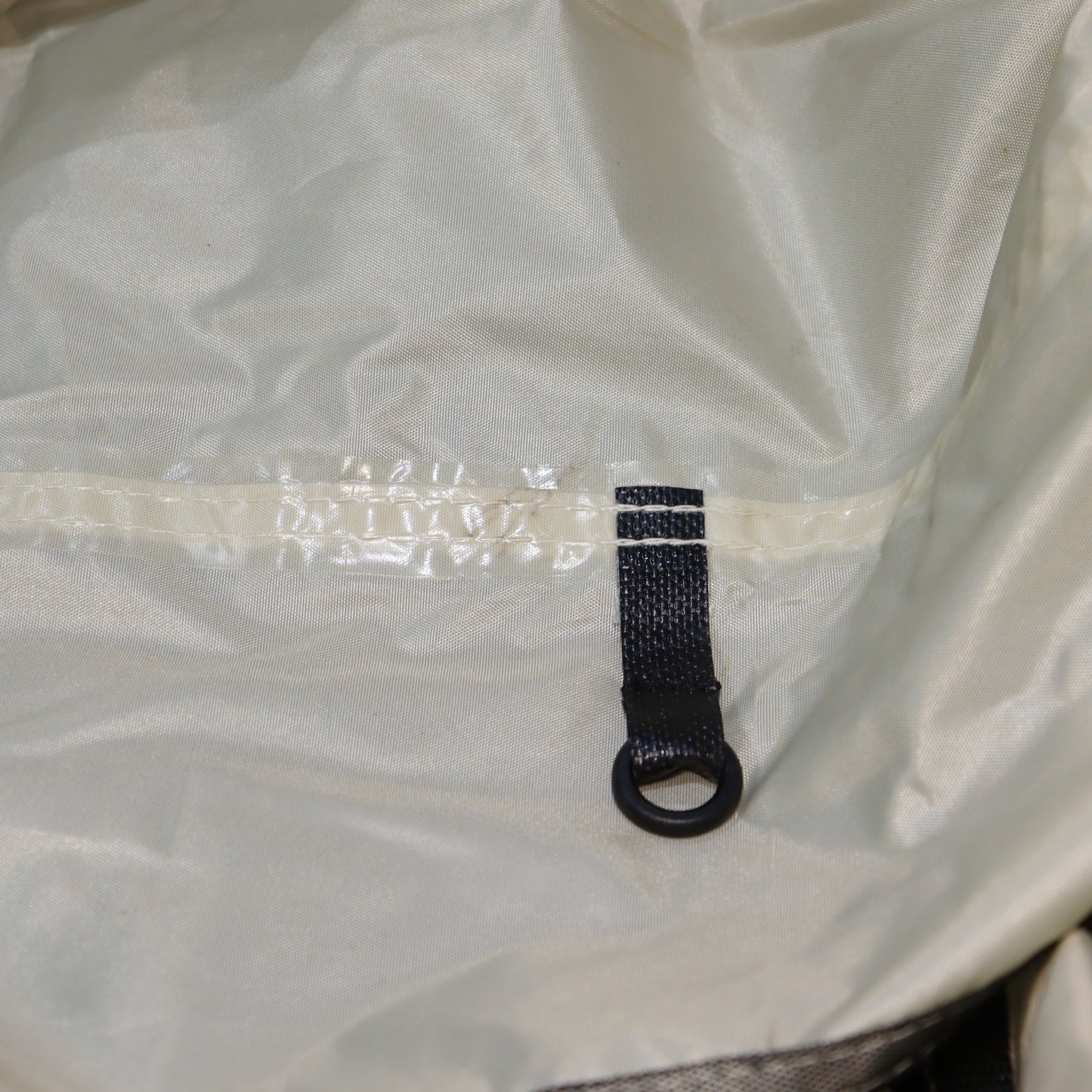 ランドロックアイボリー (TP-671IV)