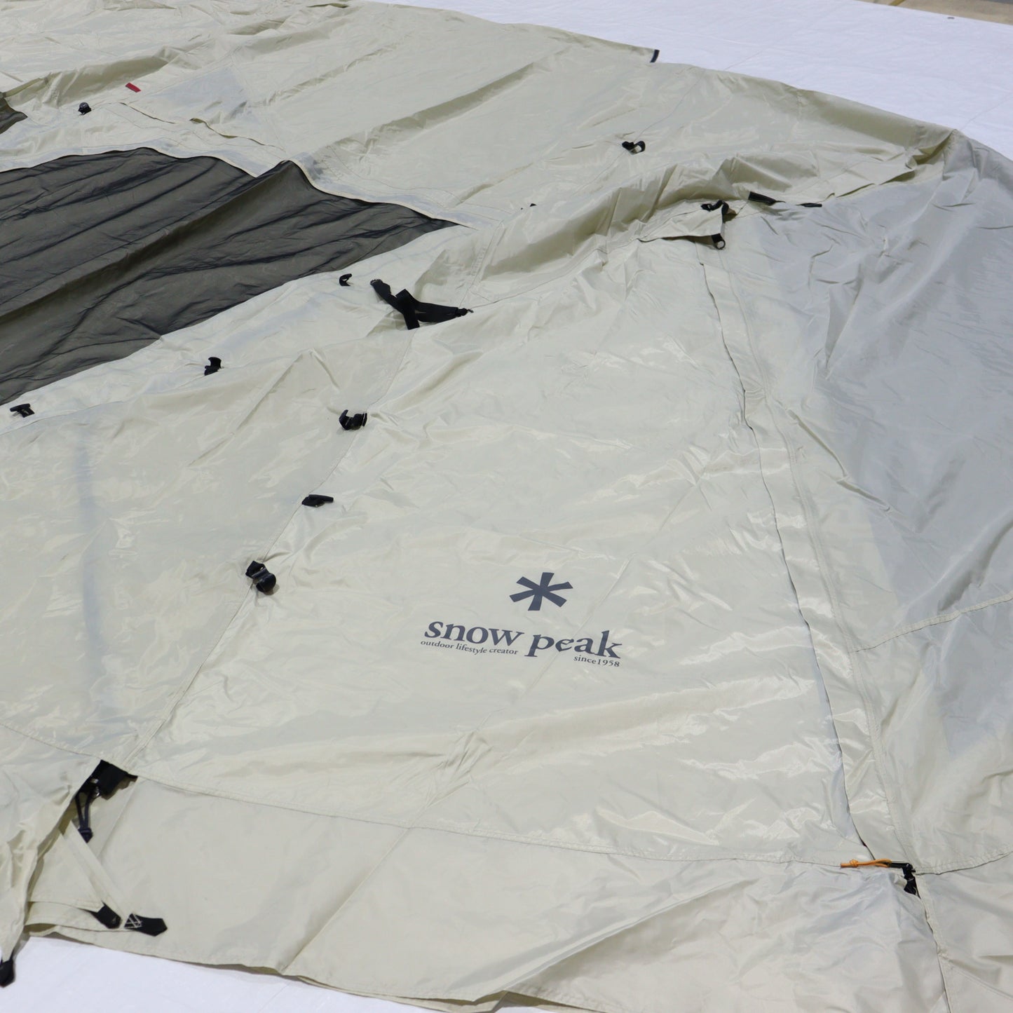 ランドロックアイボリー (TP-671IV)