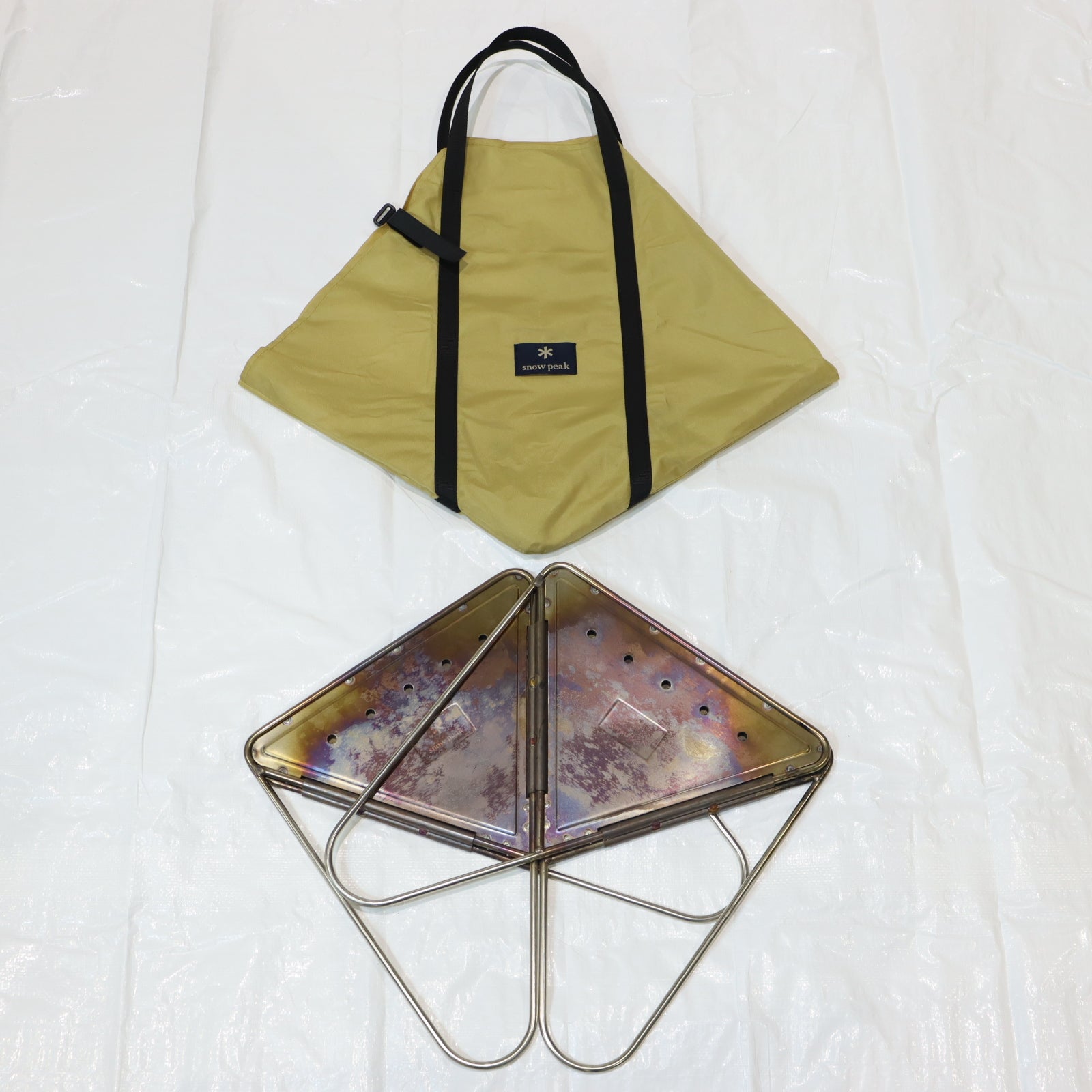 焚火台 M [2-3人用] (ST-033R) – スノーピークリユースサービス