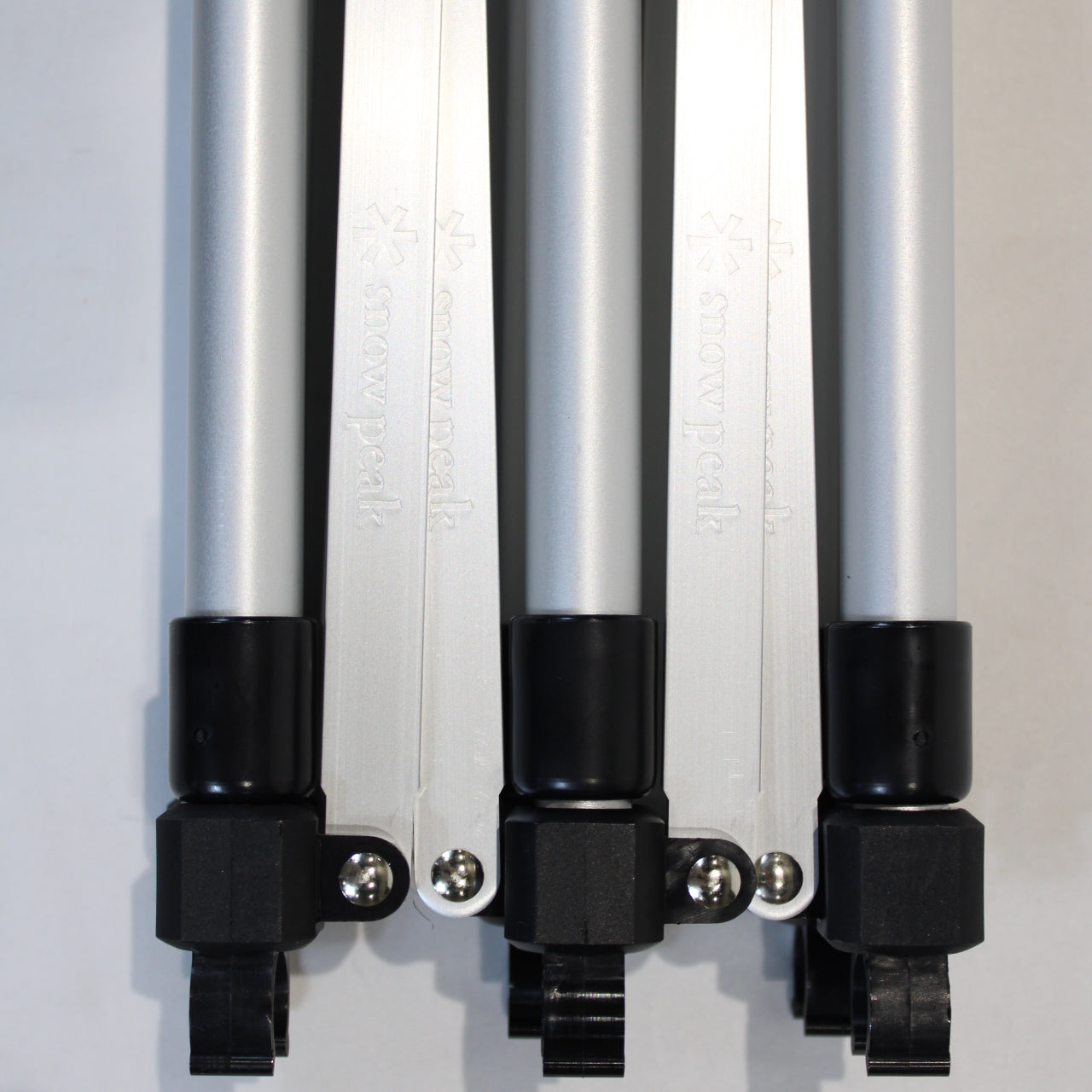 フォールディングテーブルオーバル竹 (LV-231)