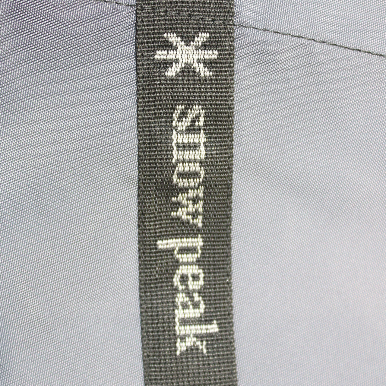 フォールディングテーブルオーバル竹 (LV-231)