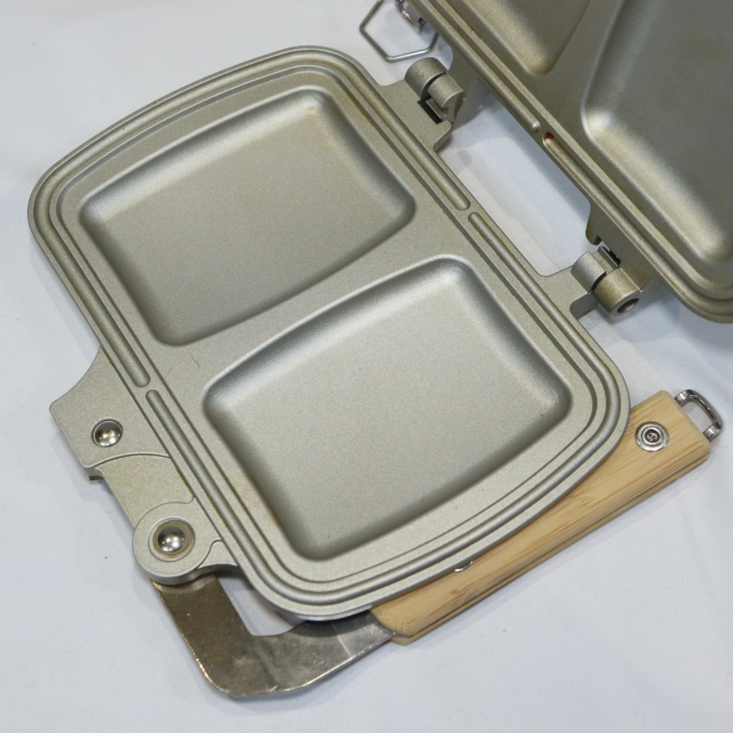 ホットサンドクッカー トラメジーノ (GR-009R)