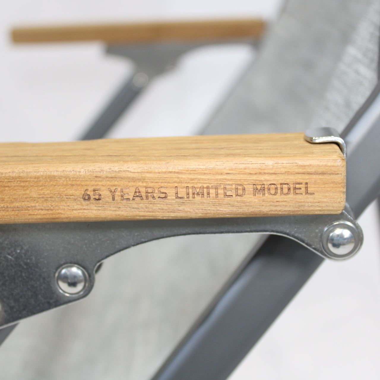 65周年限定ローチェアショートメランジグレー (LV-093-65)