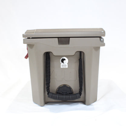 ハードロッククーラー 40QT [容量38L] (UG-302GY)