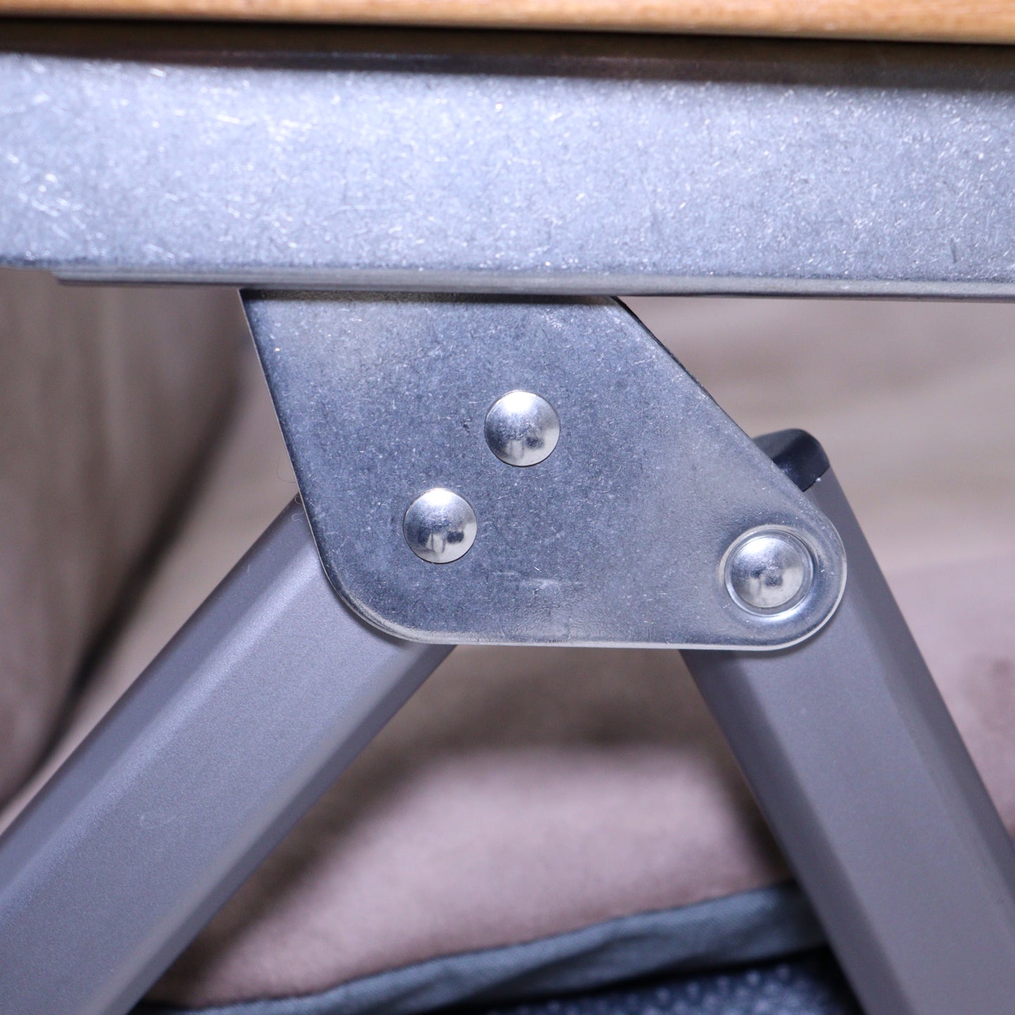 リクライニングチェアワイド (LV-400)