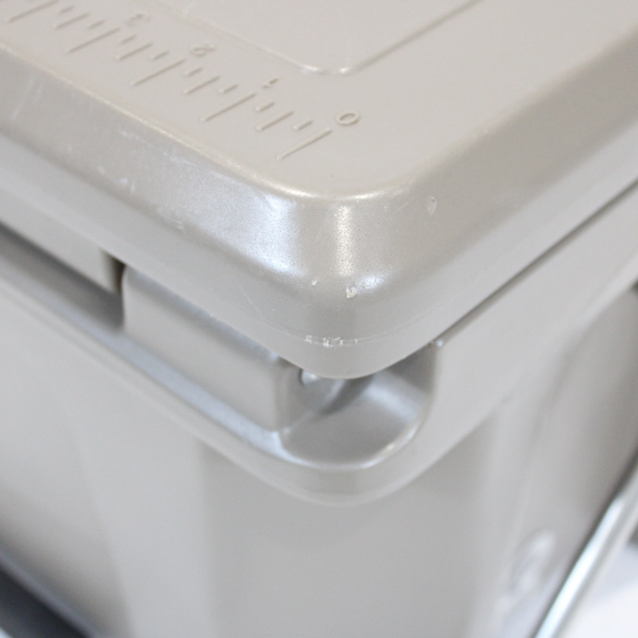 ハードロッククーラー 20QT [容量19L] (UG-301GY)