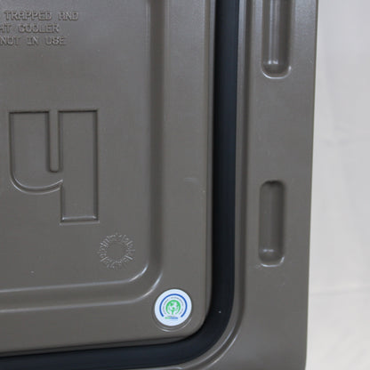 ハードロッククーラー 40QT [容量38L] (UG-302GY)