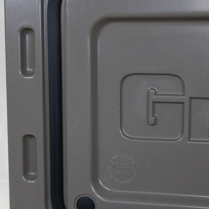 ハードロッククーラー 40QT [容量38L] (UG-302GY)
