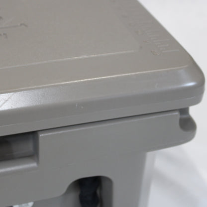 ハードロッククーラー 40QT [容量38L] (UG-302GY)