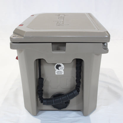 ハードロッククーラー 40QT [容量38L] (UG-302GY)