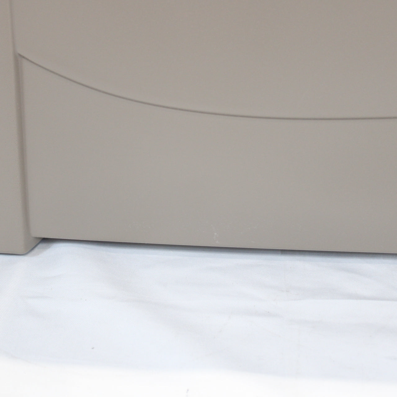 ハードロッククーラー 40QT [容量38L] (UG-302GY)