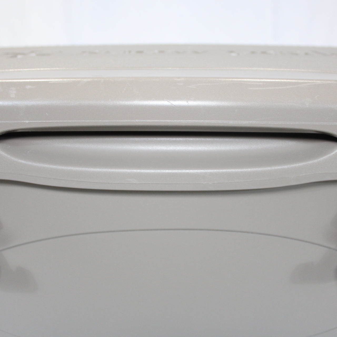 ハードロッククーラー 40QT [容量38L] (UG-302GY)